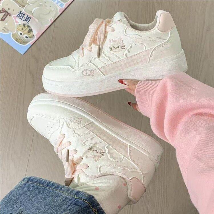 可爱猫咪小白鞋女2026春季新款韩系百搭休闲鞋初中生厚底运动板鞋