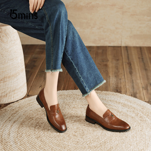 15mins法式赫本风小皮鞋老钱风乐福鞋女金属扣平底单鞋2026正流行