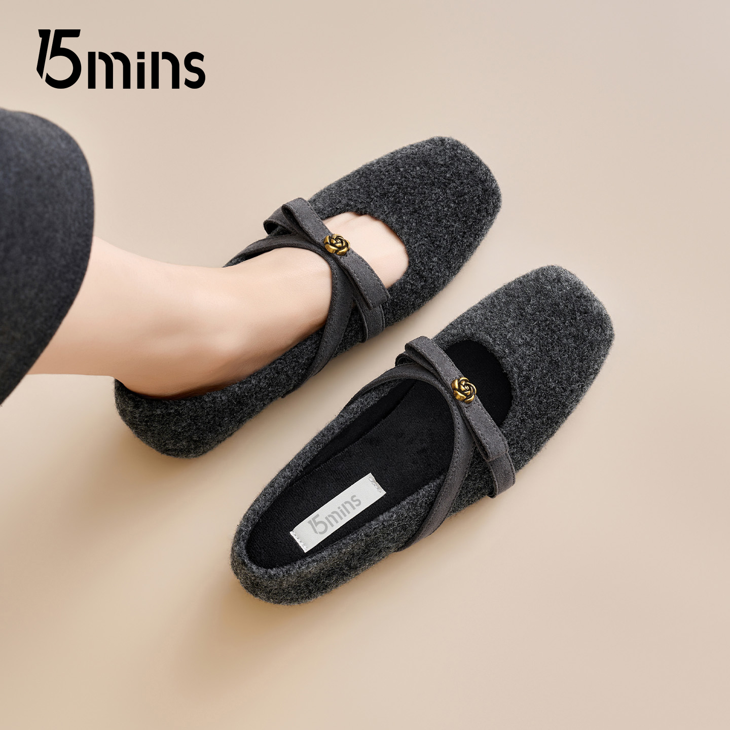 15mins灰色毛绒玛丽珍鞋女2025冬