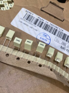 100个=70元R82EC4100CK70K KEMET基美薄膜电容器 100v 1UF/105 P5