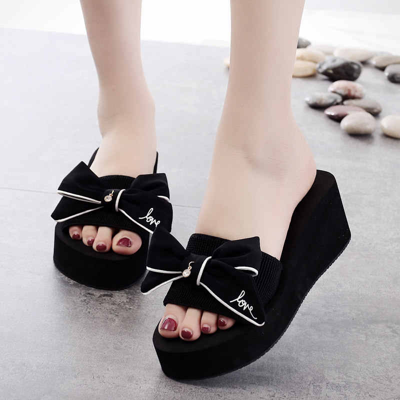 女童凉拖鞋外穿沙滩鞋2025新款韩版夏季可爱小公主时尚亲子一字拖