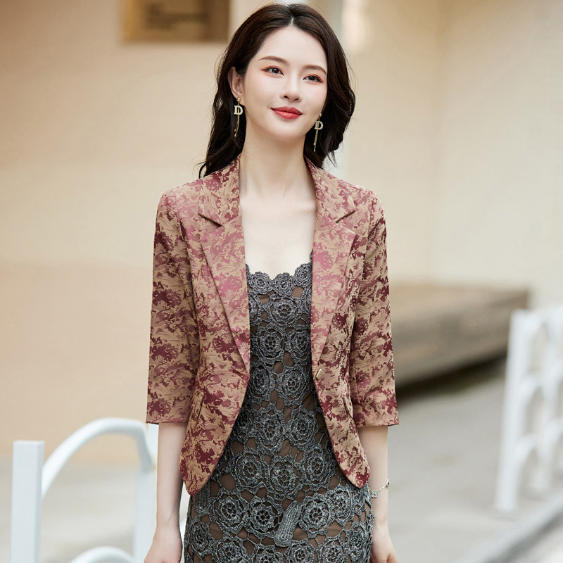 休闲西装外套女印花小个子高级感图片