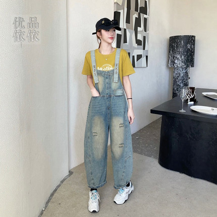 复古宽松遮胯牛仔背带裤女春季做旧减龄胖mm梨型显瘦阔腿弯刀裤