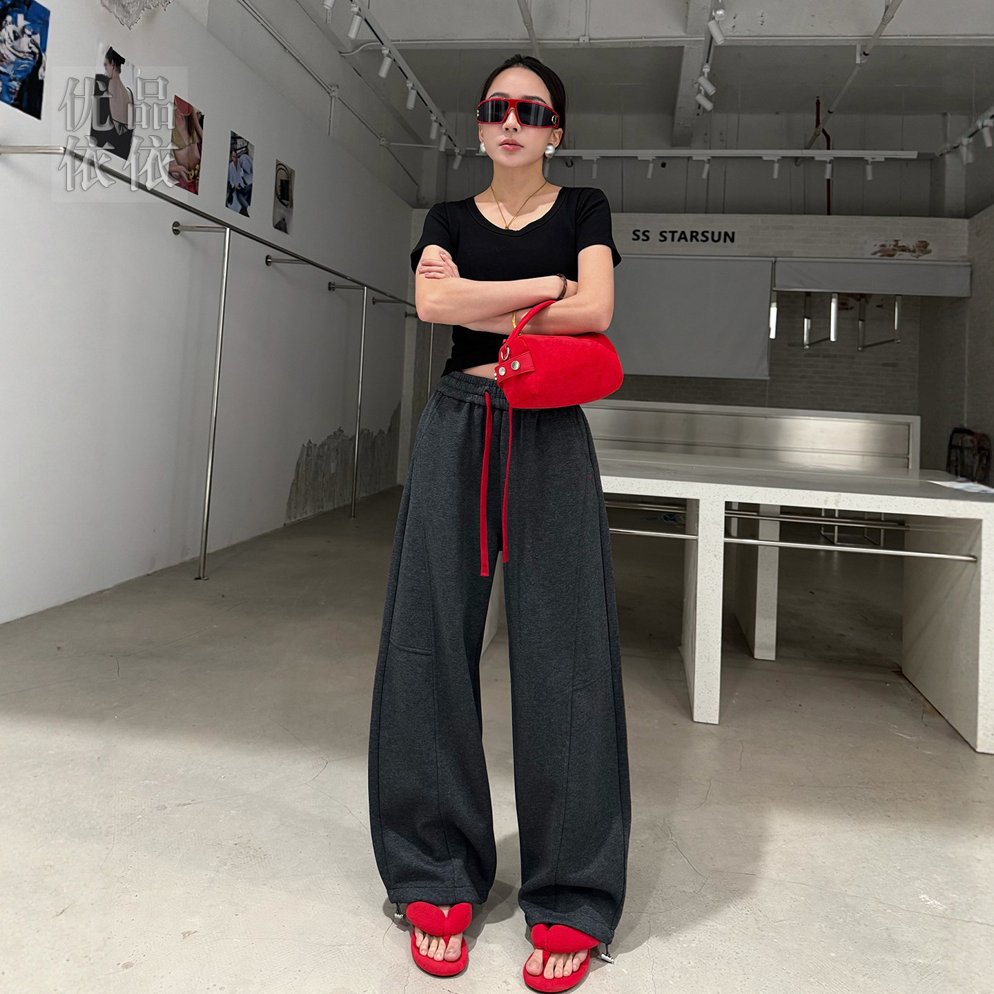 深灰色抽绳束脚弯刀卫裤女2026春季新款宽松镰刀香蕉阔腿休闲长裤