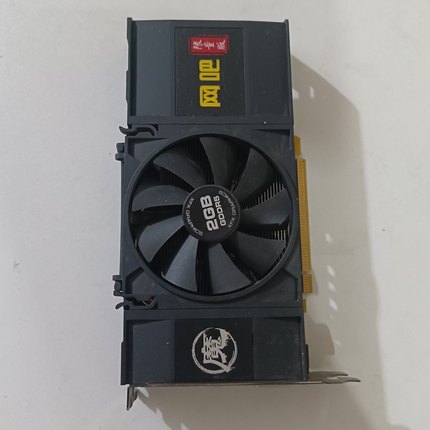 讯景蓝宝石R7 260x2gd5，台式机显卡，游戏显卡，质保三个月！