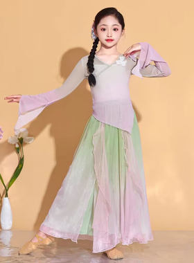 立春女童古典舞演出服飘逸汉服
