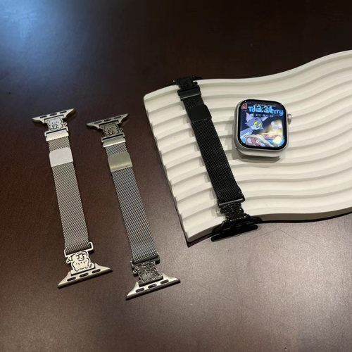 适用苹果iwatch手表S10/11小猫S98765米兰金属S9表带小狗磁吸se2