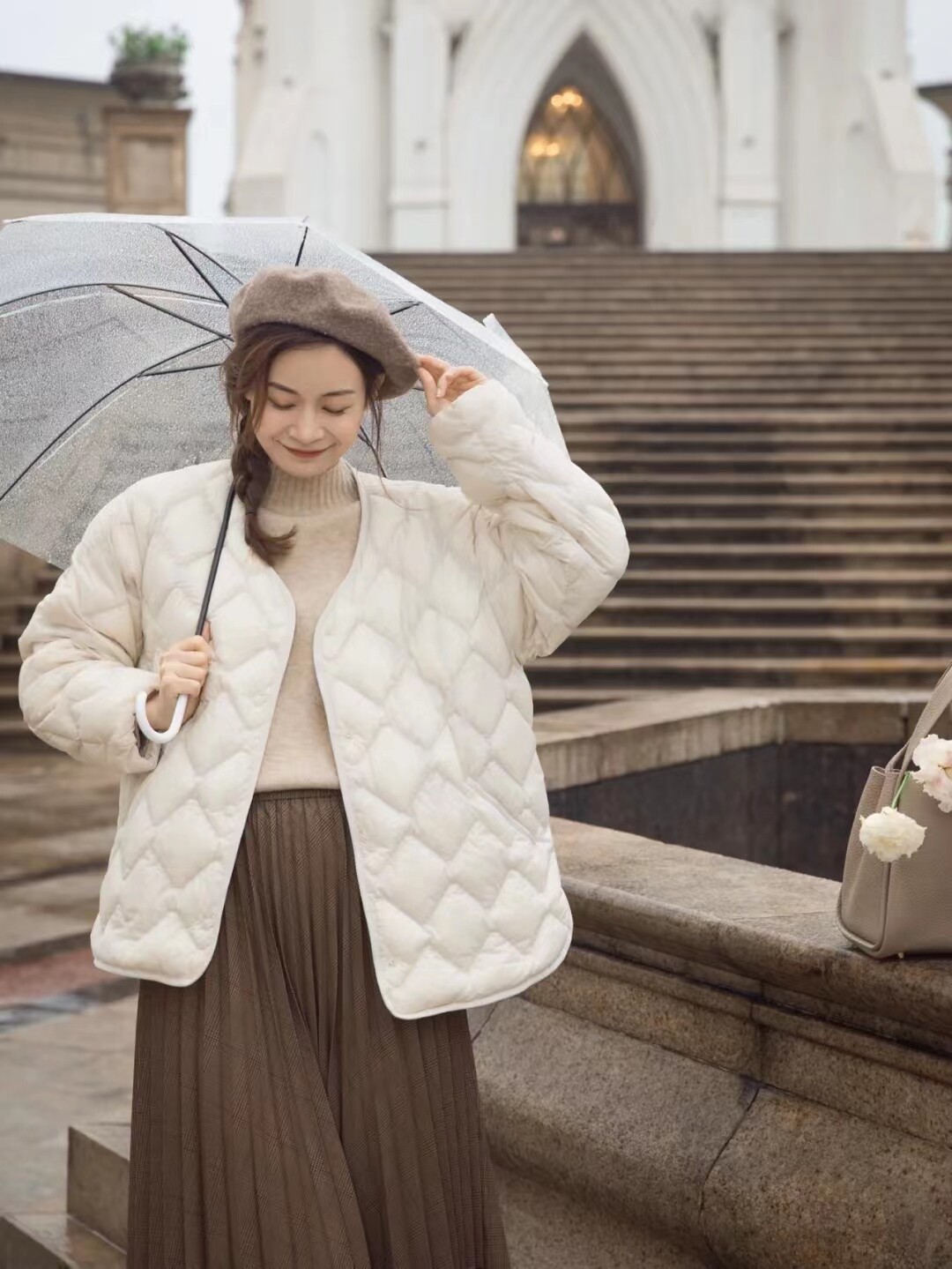 秋冬新款 U家云朵羽绒服 便携外套女款轻薄休闲便捷外套