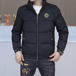 2024新款80绒羽绒 冬季男士羽绒服YT8811 P195 模特图,男装羽绒服,电商A315