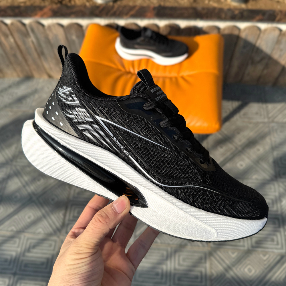 鹭威男士运动鞋2026春季新款厚底透气网布鞋高端休闲跑步鞋男鞋子