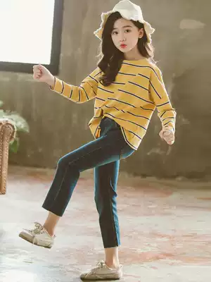 Girls foreign style T-shirt set middle-aged children fashionable autumn clothes 2021 new jeans ins Korean version children's two-piece set