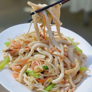 正宗鱼面潮汕新鲜手打鱼面条鱼皮面皮鱼丸火锅关东煮凉拌食材批发