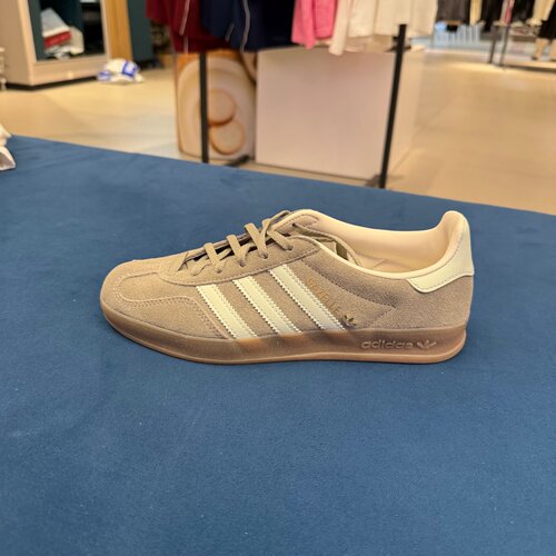 Adidas阿迪达斯三叶草女子GAZELLE户外运动休闲德训鞋板鞋JR2430