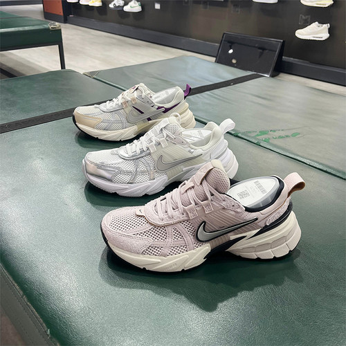 耐克V2K男女轻便透气运动鞋