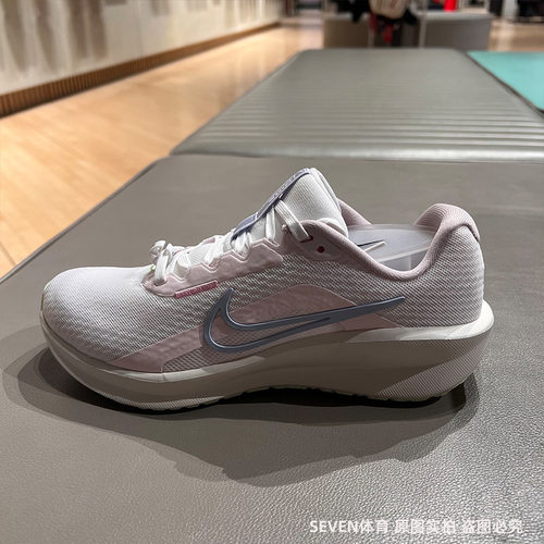 NIKE耐克女子 DOWNSHIFTER 13透气缓震运动休闲训练跑步鞋 IH0641