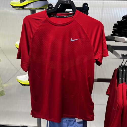 NIKE耐克男子运动休闲宽松透气跑步健身圆领短袖T恤 HV5204-608