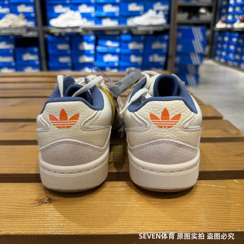ADIDAS/阿迪达斯秋冬季男女情侣低帮系带休闲运动鞋ID0559