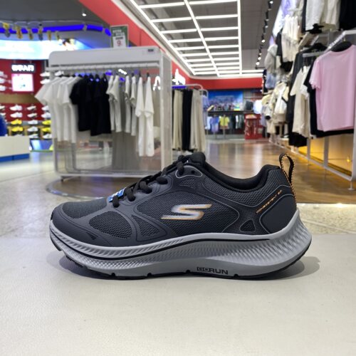 Skechers斯凯奇男鞋GORUN轻便透气舒适运动缓震跑步鞋220869-CCBK