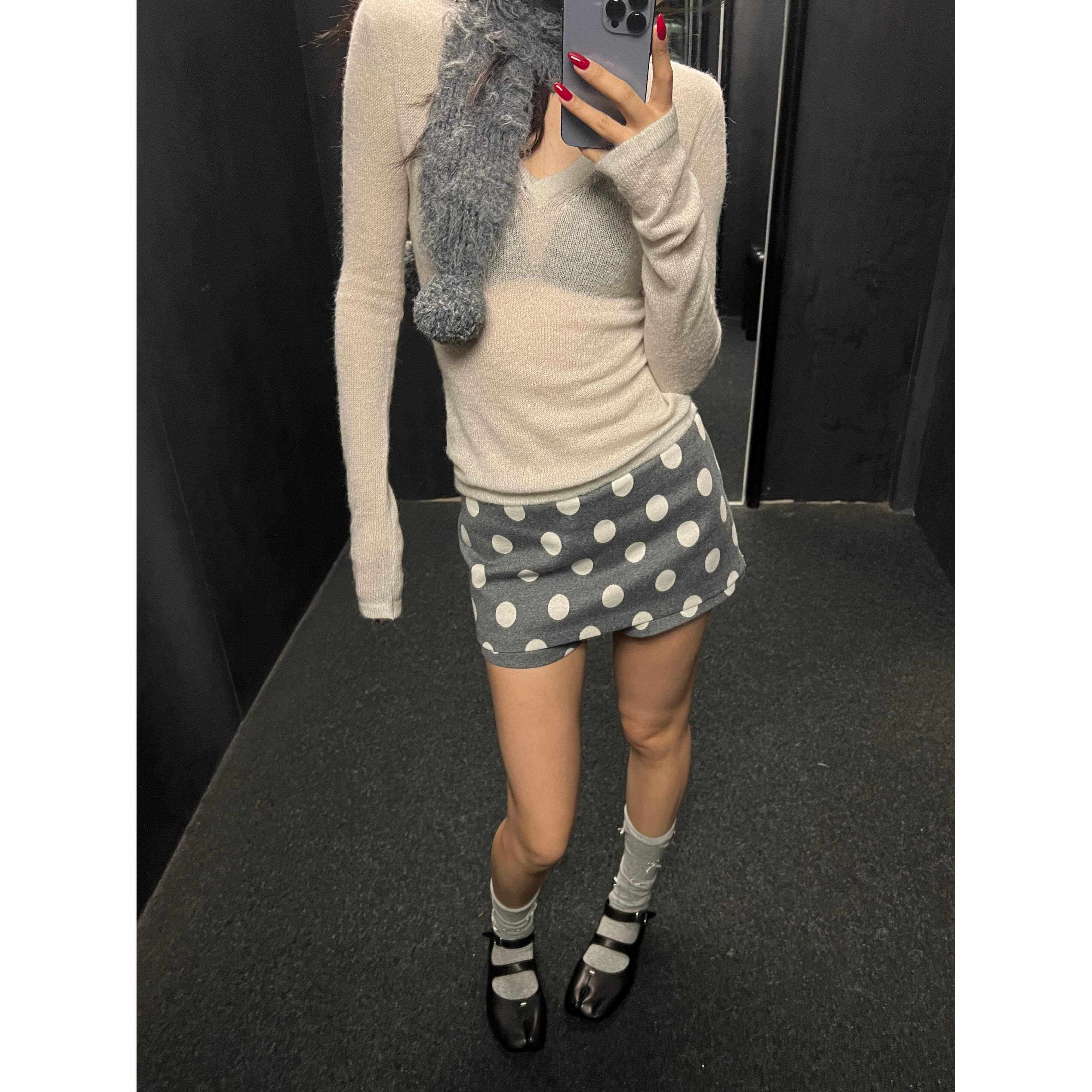 美式辣妹小众极简波点灰色短裙裤子春秋新款覆古修身显瘦半身裙女