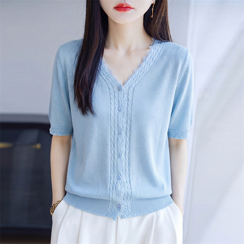 夏季新款桑蚕丝V领短袖针织开衫女夏薄款宽松纽扣上衣高级感穿搭