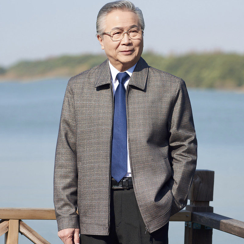 老年人外套男春秋新款中老年夹克衫男装上衣服宽松老人50-60岁70