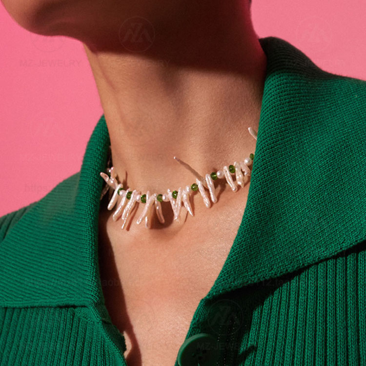 欧洲小众巴洛克牙签珍珠绿水晶项链时髦气质短款锁骨链优雅女配饰
