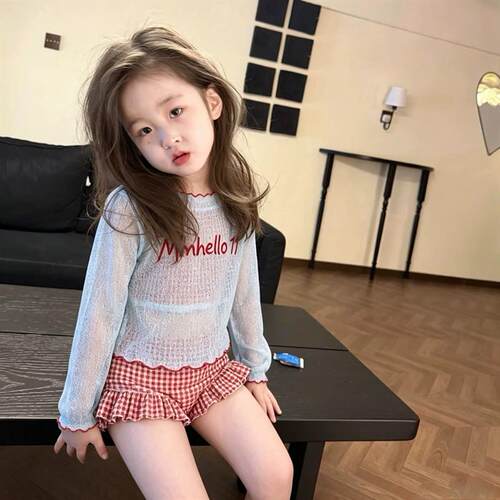 女童泳衣新款夏季女孩分体游泳沙滩防晒海边度假风玩水三件套泳装