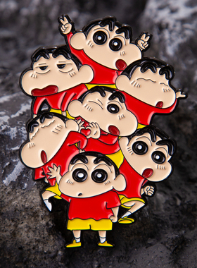 蜡笔小新金属徽章胸针背包配饰可爱魔术贴冰箱贴动漫别针卡通百搭