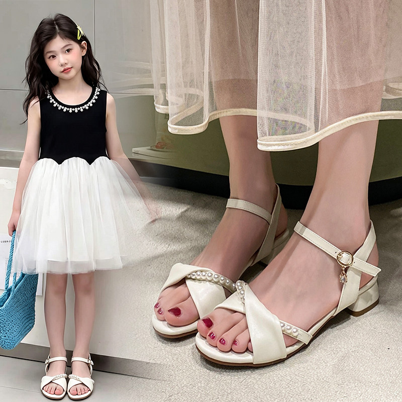 女童串珠凉鞋儿童夏季一字带露趾粗跟白色百搭配裙子中大童软底鞋