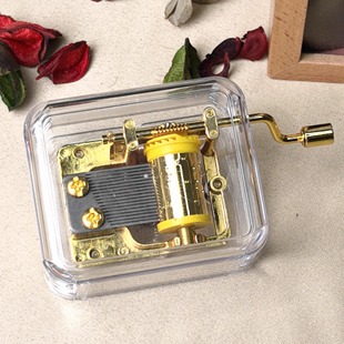 透明款八音盒手摇音乐盒亚力克盒子学校小礼品生日礼物创意镀金