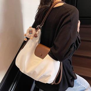 高级感大容量帆布包包女2025新款多用途双肩包百搭学生通勤托特包