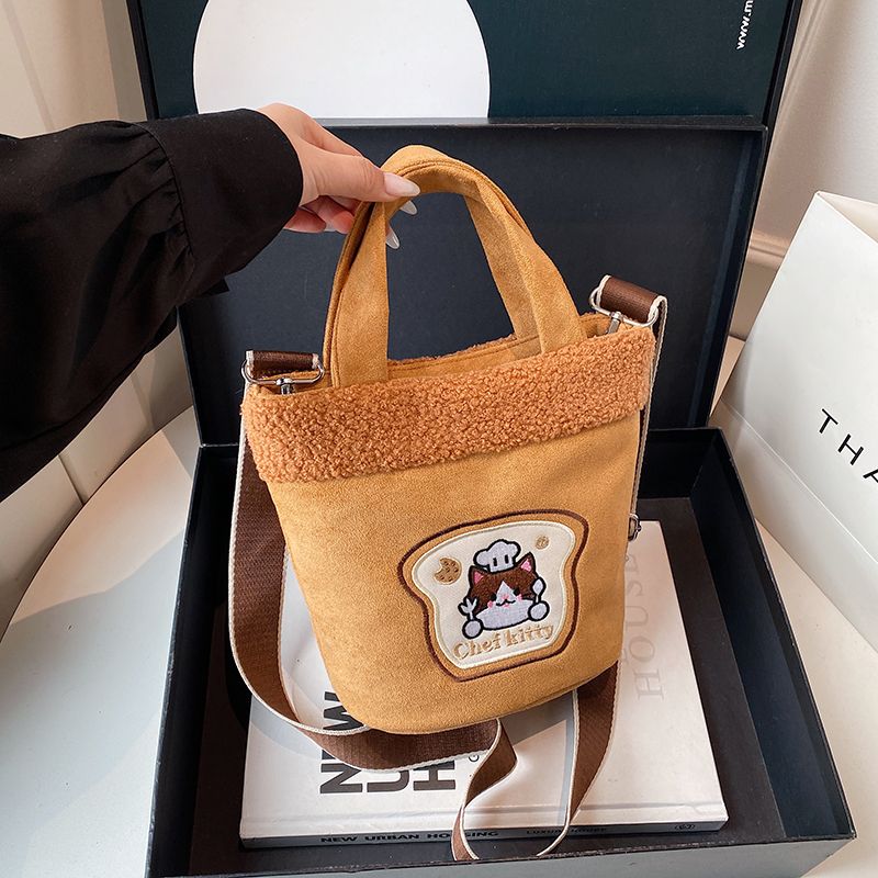 小众设计水桶百搭休闲单肩斜挎包