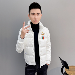 羽绒服男冬季新款亮面款修身立领保暖青年轻薄欧货免洗羽绒短外套
