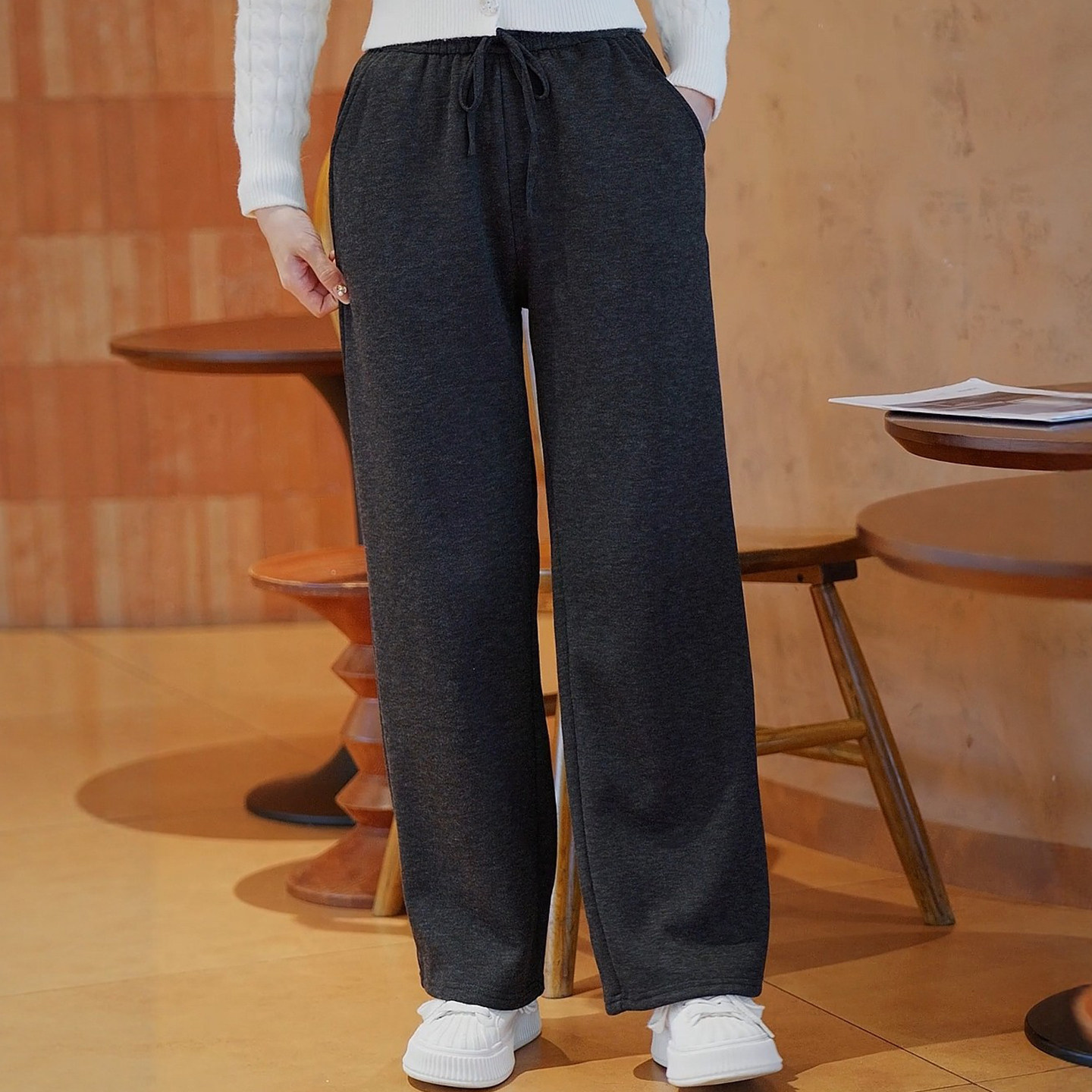 BM卫裤简约运动风高腰抽绳松紧腰阔腿裤女直筒休闲裤弯刀裤长裤女,女装/女士精品,休闲裤,淘宝优惠券,粉丝福利购,淘宝优惠卷