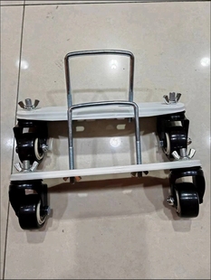 8050暖气片万向轮支架底座 6.5方管散热器脚轮底座可移动轮免打孔