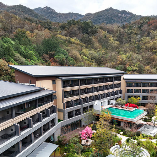 麓泉太白君澜1晚享温泉畅泡