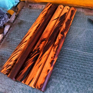 秦岭山也野生雷击桃木山桃树活树取材打鬼棒41长拷鬼棒头部打孔