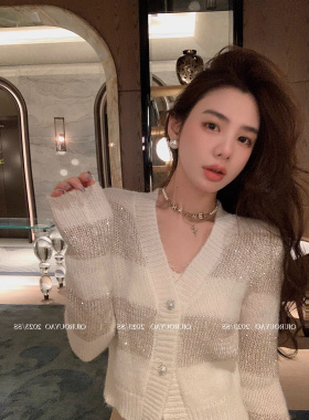 条纹开衫针织外套女秋季新款小香风薄款甜辣亮闪闪短款上衣春装