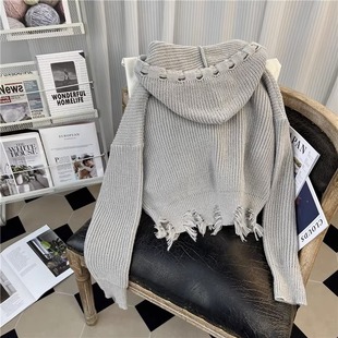 灰色高级感短款连帽毛衣外套女秋装新款女装破洞双拉链针织开衫冬