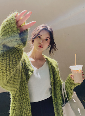 宽松慵懒牛油果绿色奶fufu的毛衣外套女秋冬中长款加厚针织开衫早