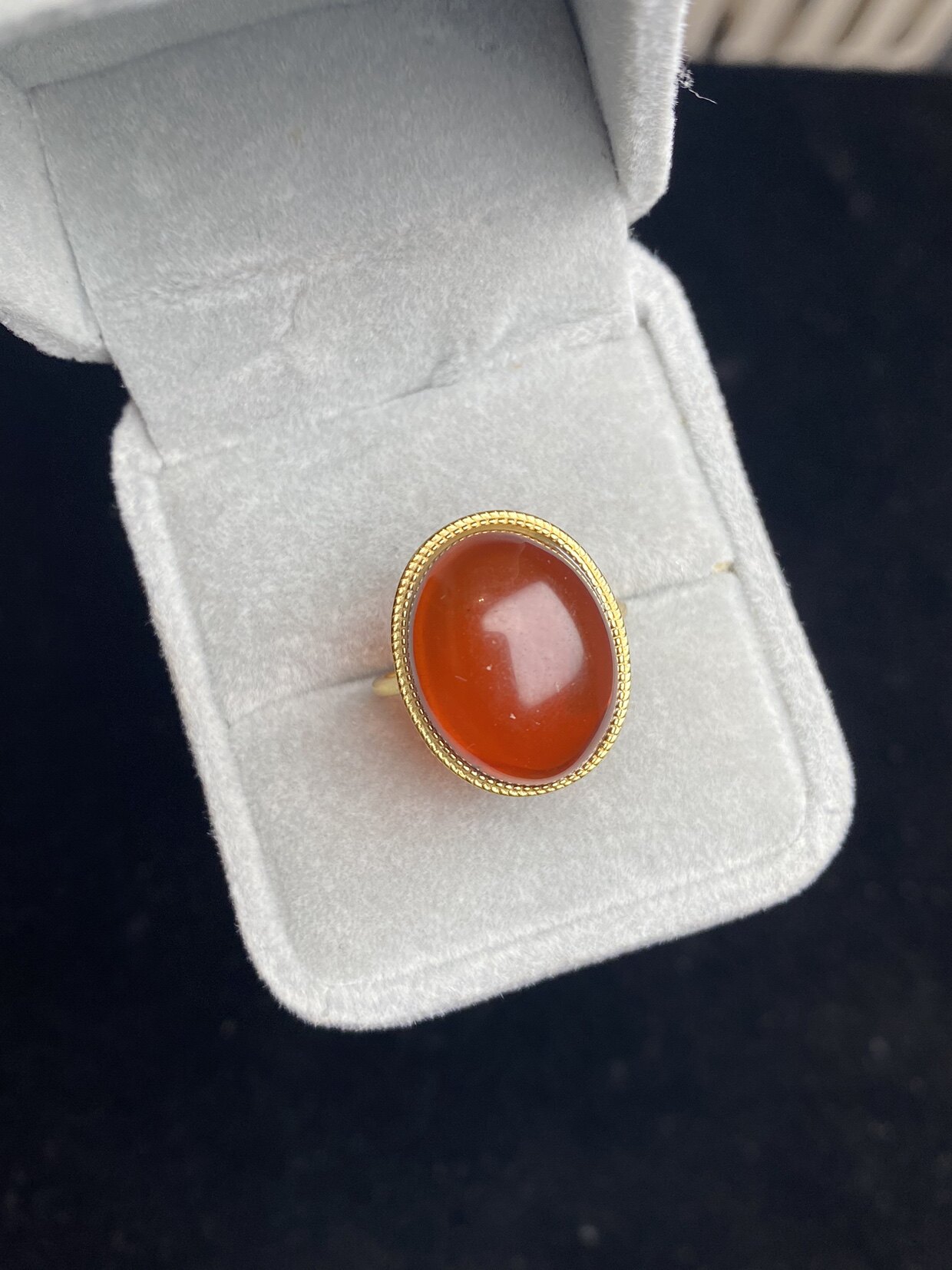 纯天然血珀戒指 欧款时尚百搭 925银镶嵌活口 14*18mm 保真