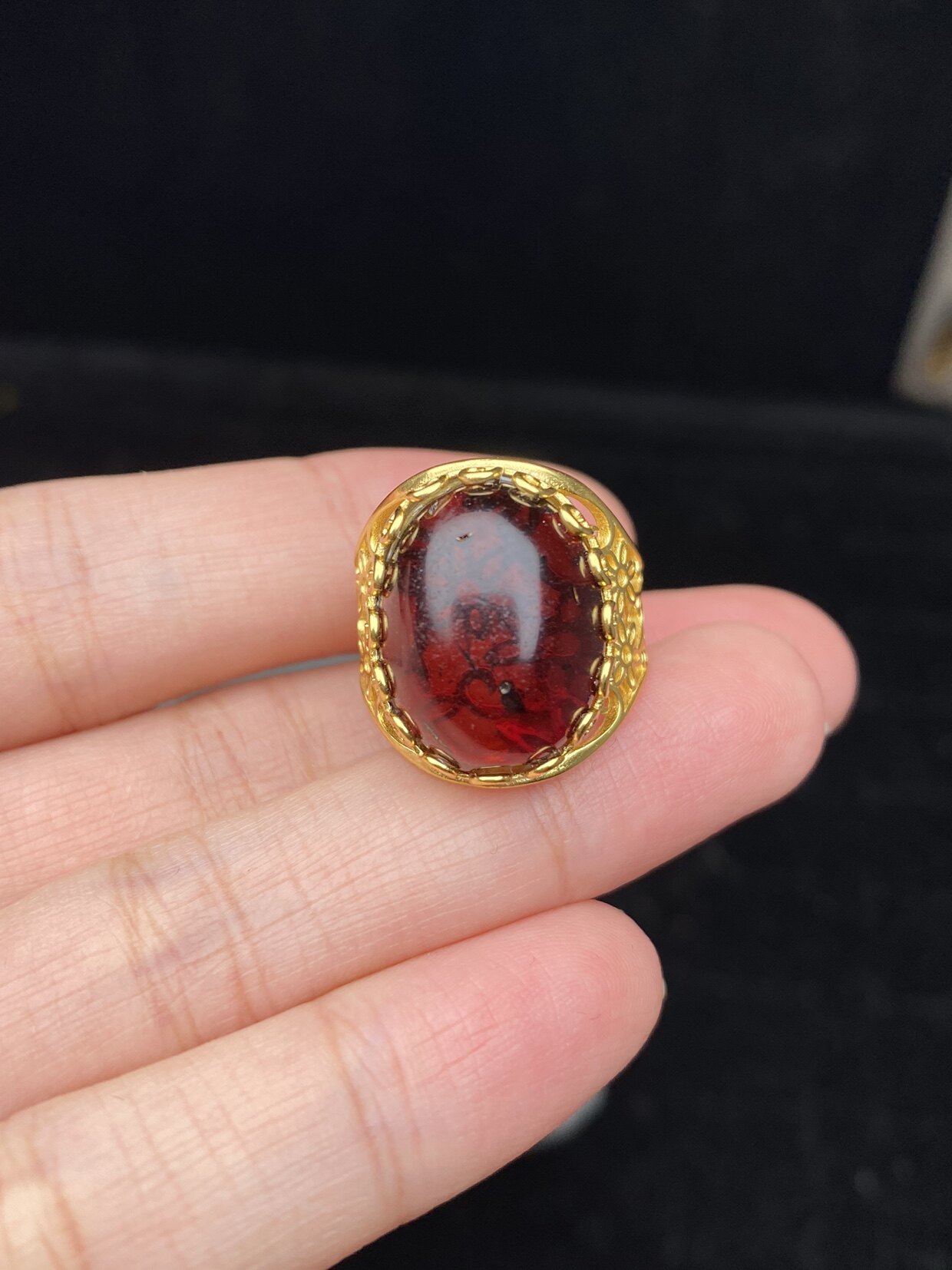 纯天然血珀戒指 时尚百搭欧款 圈口可调节 血珀13*17mm 925银镶嵌