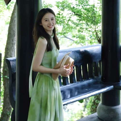 奥特莱斯清仓特价海边度假风吊带连衣裙女夏清新气质大摆裙长裙
