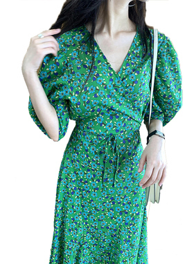 纯棉绿色碎花泡泡袖连衣裙鱼尾裙子