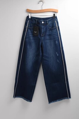 显瘦牛仔裤梦舒雅时尚阔腿