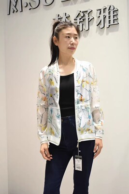 梦舒雅女装舒适垂感外套