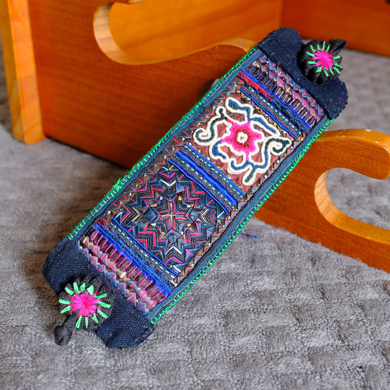 民族风手工刺绣拼布棉麻手链女百搭毛边针迹腕带手作配饰老绣