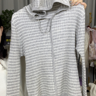 胸围100衣长57不退