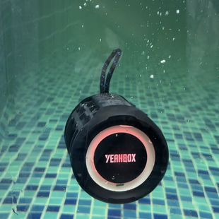 YEAHBOX蓝牙音响A8PRO户外便携40W低音炮大音量防水便携桌面音箱