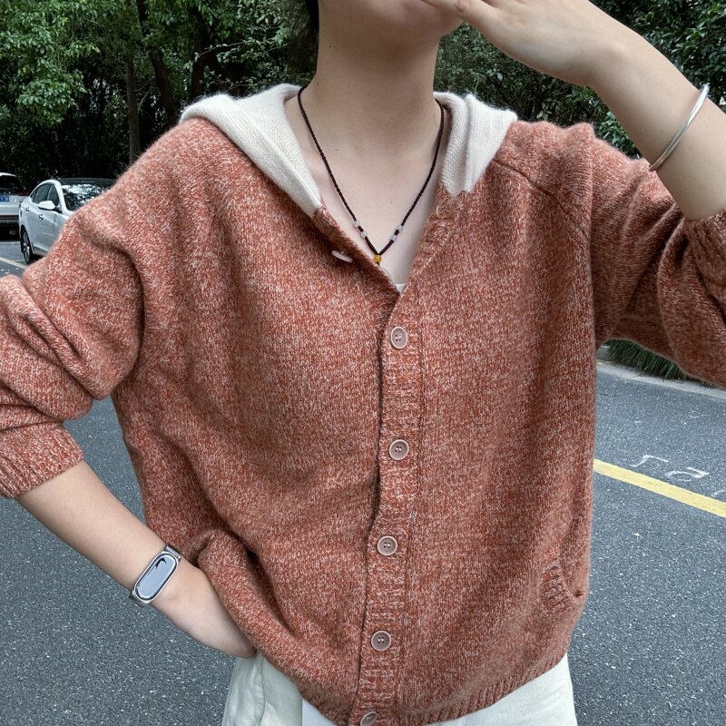 特价2026秋撞色假两件连帽开衫女宽松百搭羊绒绵羊毛针织毛衣外套